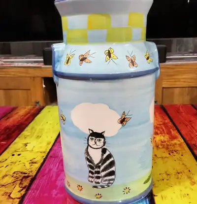 Vase décoratif en céramique 5$ - NEUF, View more