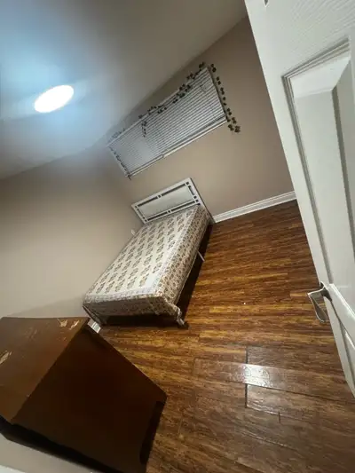 room for rent
