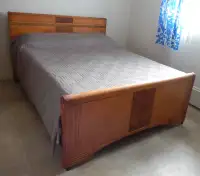 Câdre de lit en bois antique / vintage