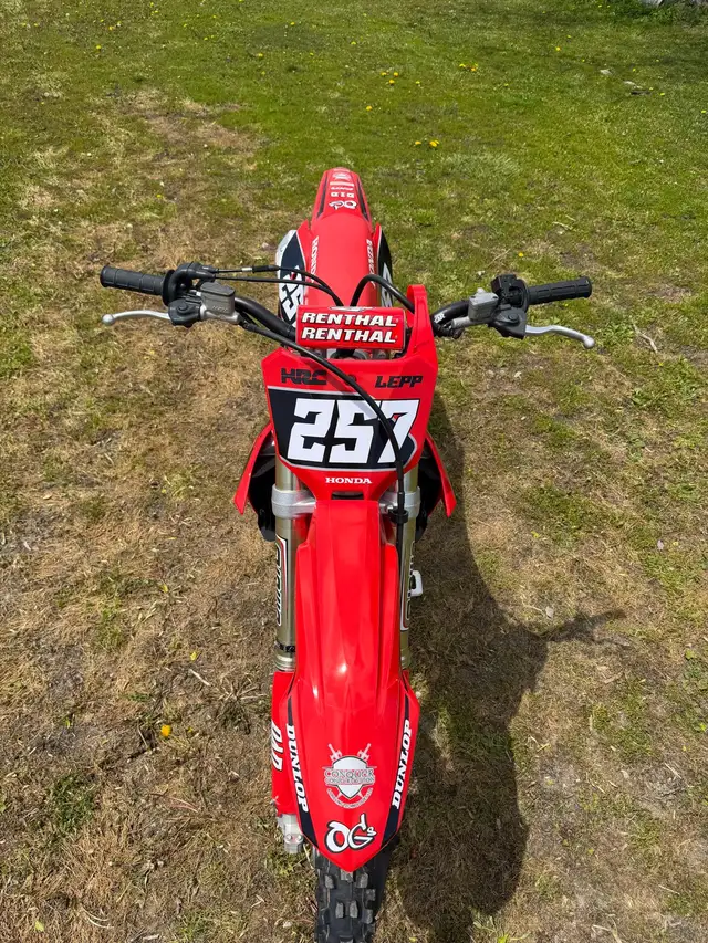 2023 crf 450 in Dirt Bikes & Motocross in Leamington - Image 4
