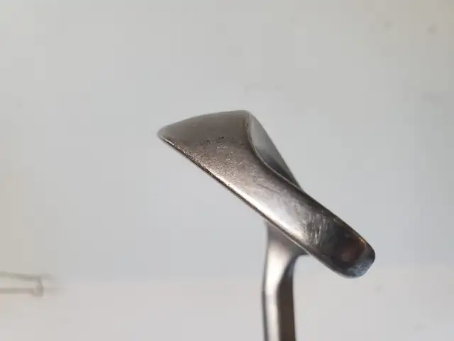 Ping Eye2 Blue Dot Sand Wedge-Great Shape in Golf in Ottawa - Image 4