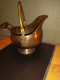 Antique brass coal scuttle.