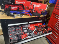 18 V 1/2 MonsterLithium Cordless Drill Kit (Red), CDR9015K2