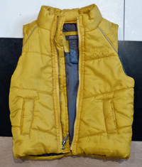 Kenneth Cole Reaction yellow polyester vest 3T