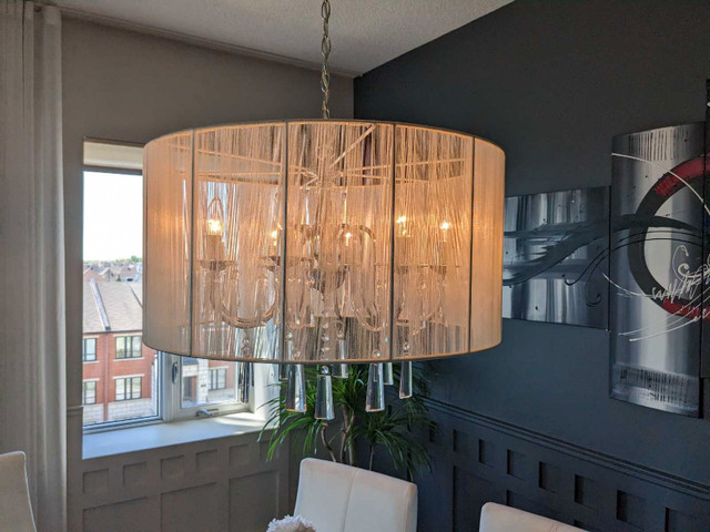 Beau lustre de salle a manger  dans Éclairage intérieur et plafonniers  à Laval/Rive Nord