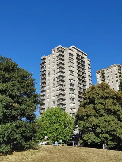 Large 1 BR Suite; Sunset Beach