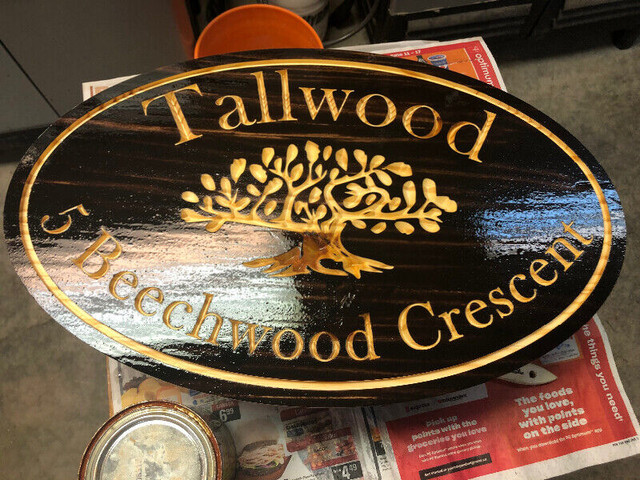 Custom made wood signs in Outdoor Décor in Oshawa / Durham Region - Image 3