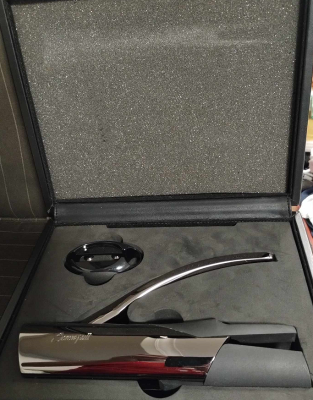 Screwpull Wine Opener Cork Screw Set w/Case Open Box in Other in City of Toronto - Image 2