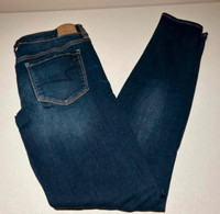 Women's American Eagle jeans size 6⬇️