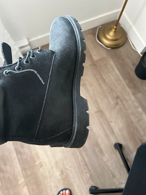 Black Timberlands dans Chaussures pour hommes  à Ville de Montréal - Image 2