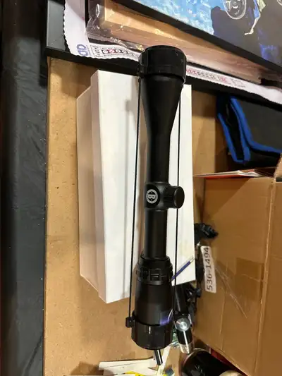 Bushnell Banner 3-9x40 scope Came with Savage 270 but replaced immediately with a leupold. Never bee...