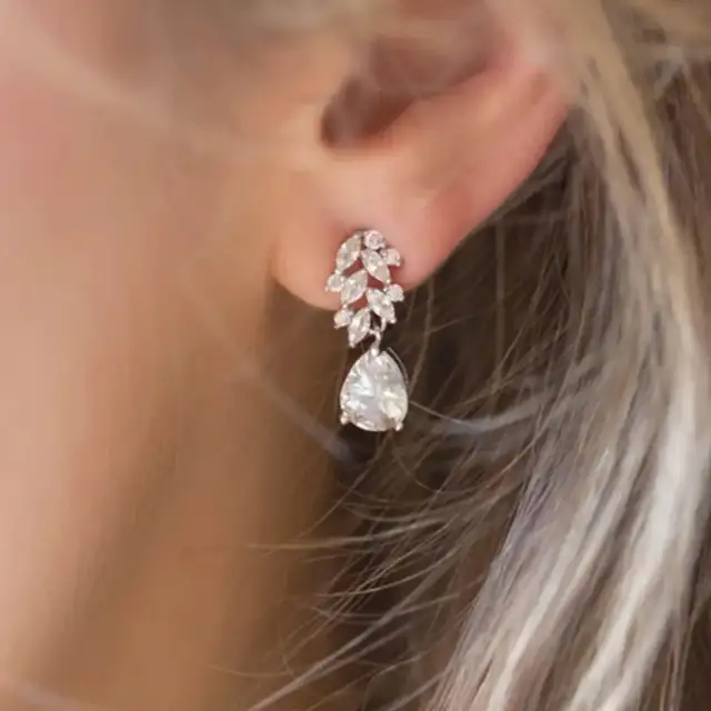 NEW Zircon Stud Earrings. Pick-up in Nepean. in Jewellery & Watches in Ottawa - Image 2