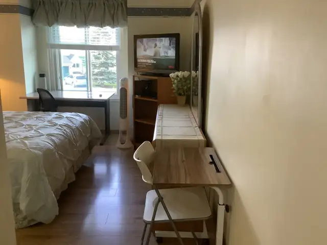 Bedroom with Own Bathroom. All Inclusive in Sandstone NW Calgary