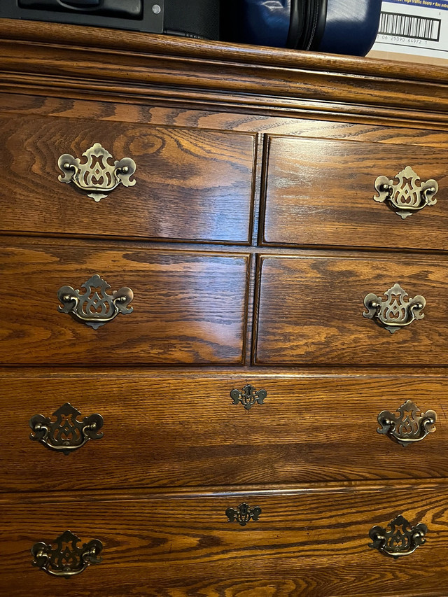Sklar Peppler Dresser in Dressers & Wardrobes in St. Catharines - Image 3
