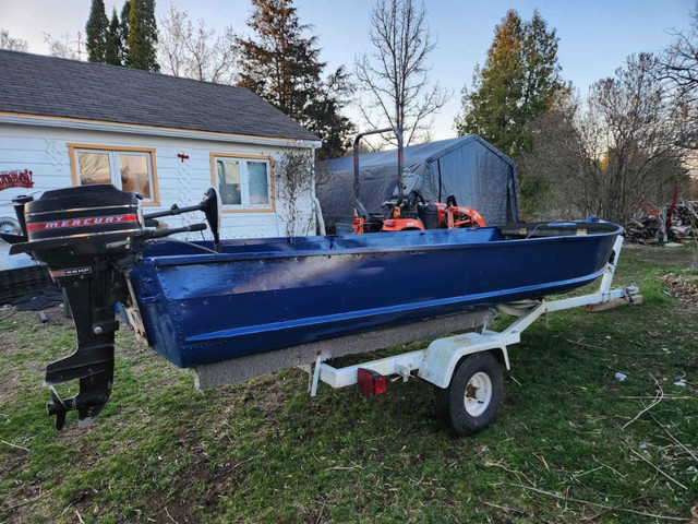 14' Aluminum Boat with Trailer, 9 hp motor and trolling motor in Powerboats & Motorboats in Napanee - Image 3