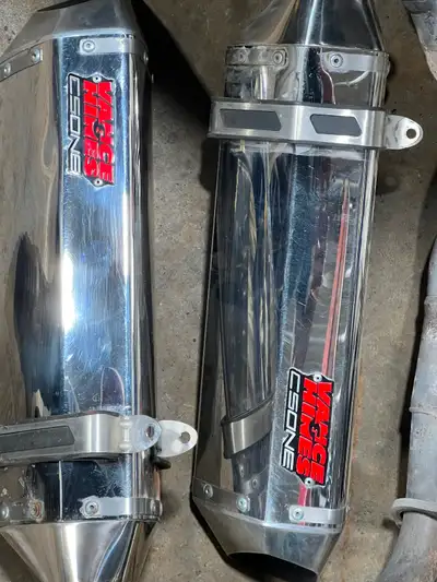Slip on Vance@hines très très propre à vendre 800.00 $$$