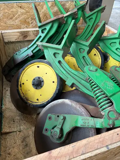 Fit 7”x7” toolbar 20 available, 10 Left, 10 right Came off 1770 NT $250/unit