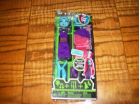 Monster High  Doll Mattel 20113 Eyed Ghoul CAM CREATE A MONSTER