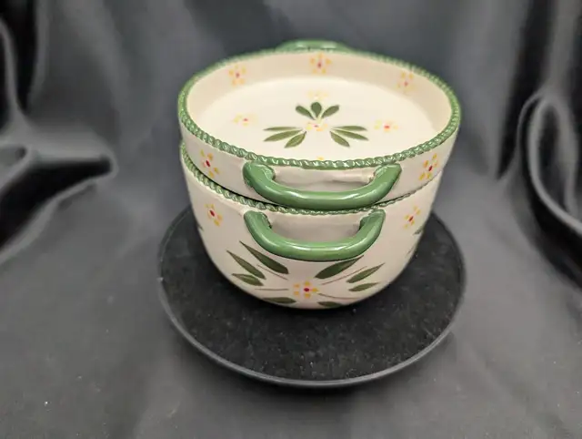 Temp-tations Old World Green Bowl with Lid-It in Home Décor & Accents in Calgary - Image 4