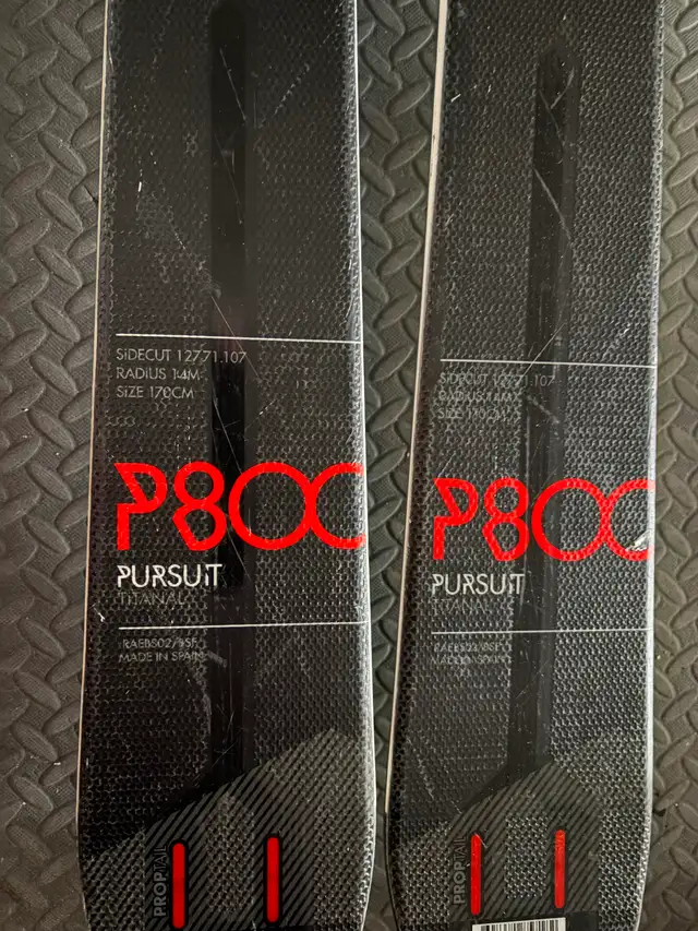 Rossignol P 800 race/carve skis in Ski in Lethbridge - Image 4
