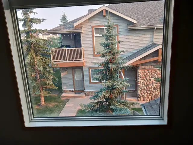 2BR Corner Condo Avail for Rent Panorama Hills NW Calgary, AB