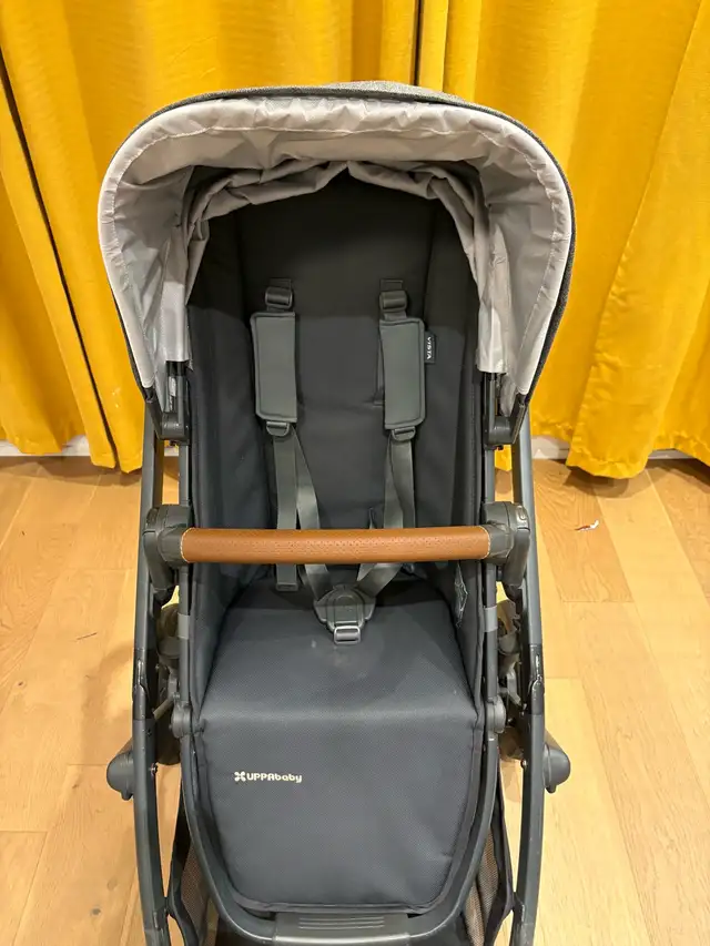 Uppababy Vista V2 in Strollers, Carriers & Car Seats in City of Toronto - Image 4