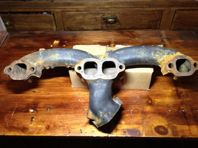 Vintage, OEM G.M. small block V8 Ram style exhaust manifolds. in Engine & Engine Parts in Kamloops - Image 3