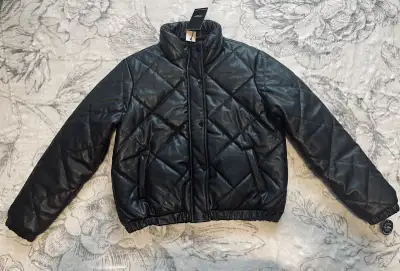 Brand New Ci Sono Vegan Leather Quilted Puffer Jacket – M, View more