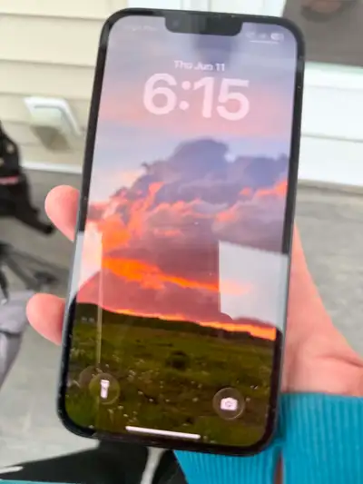 Apple iPhone 16, View more