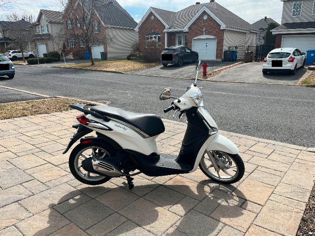 Scooter Piaggio Liberty 50 2021 dans Scooters et minimotos  à Ville de Montréal - Image 3