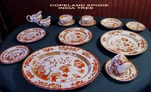 ROYAL ALBERT CHINA - AVALON in Arts & Collectibles in Moncton - Image 8