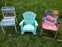 3 chaises pour enfant