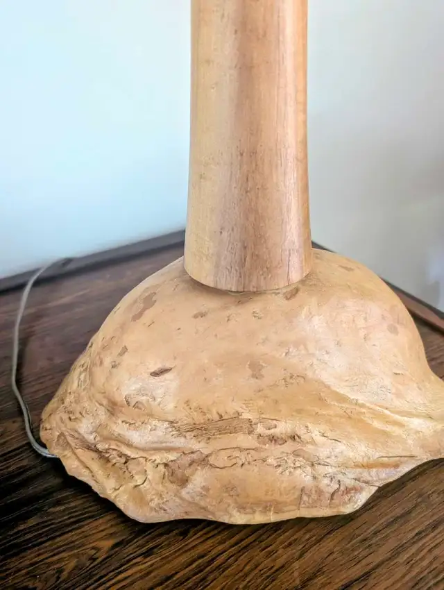 Vintage Mid-Century Modern Burl Wood Table Lamp w/ Amber Pyramid in Home Décor & Accents in Ottawa - Image 6