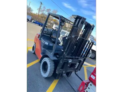 Brand(s) and model(s): Toyota 8FGU25 Year: 2018 Capacity: 5,000 lbs Mast: Triplex Hours: 1,400 Fuel:...