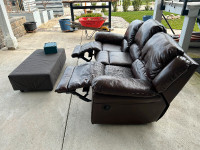 Chocolate brown Recliner couch with two pullouts- comfy,
