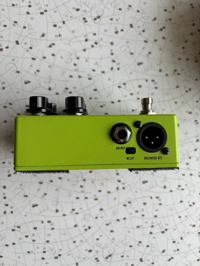 JHS Clover EQ and Boost Pedal in Amps & Pedals in Edmonton - Image 3