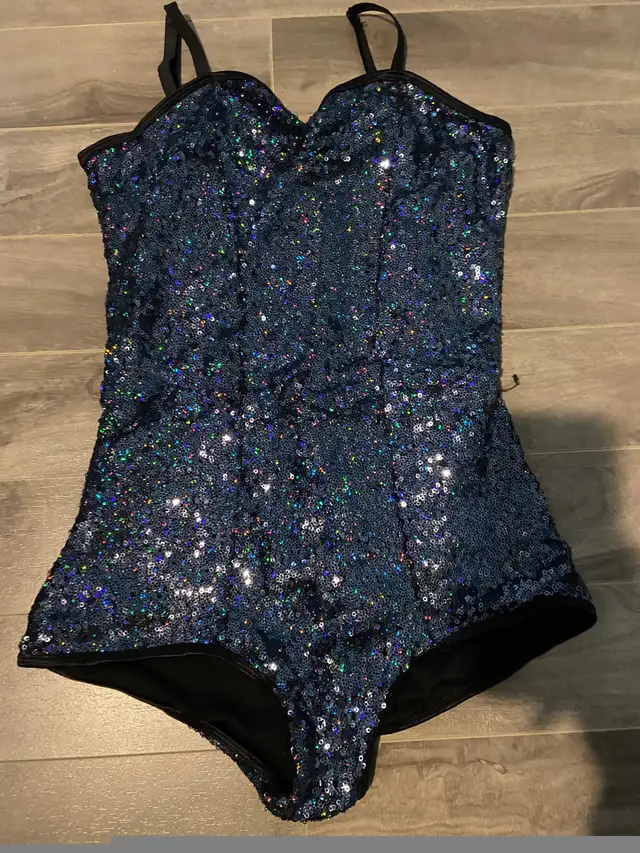 Dance costumes size 8-10 in Kids & Youth in Cole Harbour - Image 6