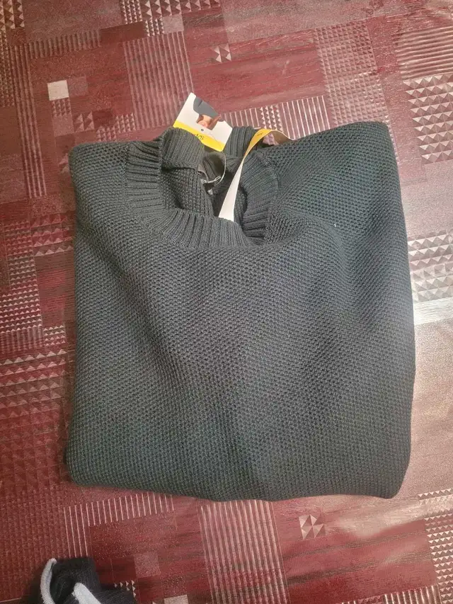 Northern Reflections Sweater in Men's in Mississauga / Peel Region - Image 4