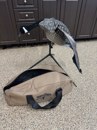 Hunting Gear - Lucky Duck Super Goose Flapper with remote
