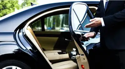 Private Driver - Ottawa to Montreal / Trudeau International Airport ($200) - Montreal / Trudeau Inte...