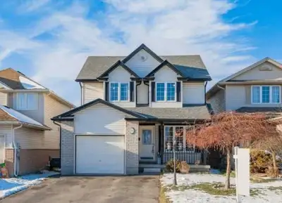 Detached House (including basement ) for Rent!