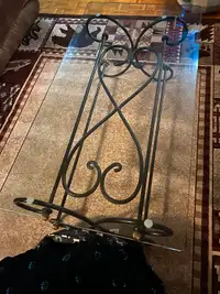 BOMBAY Wrought Iron and Glass Coffee table