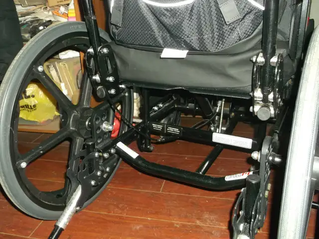 Wheel Chair64335578507523123