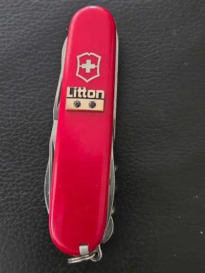 Victorinox Swiss Army Set, View more