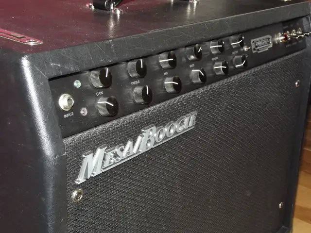 MESA BOOGIE F-100 2x12 Combo Amp lightly used - $1,350 in Amps & Pedals in Ottawa - Image 3