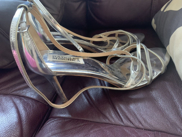 Badgley mischka silver high heels. Size 10 in Women's - Shoes in City of Halifax - Image 2