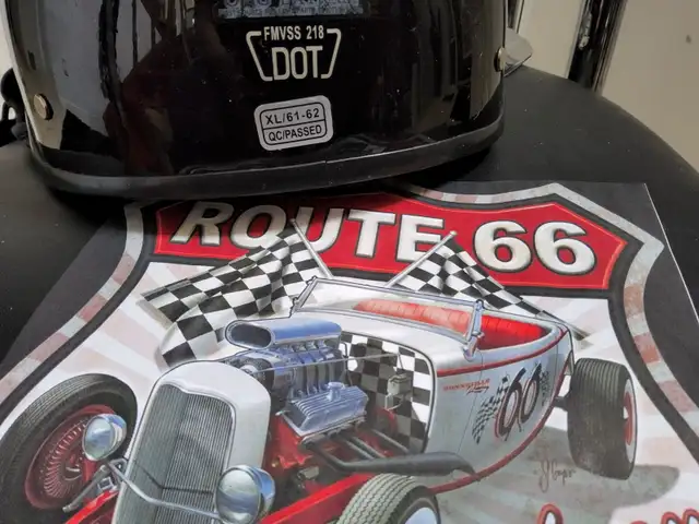 HELMET - MOTERCYCLE-  ELECTRIC SCOOTER in Street, Cruisers & Choppers in Hamilton - Image 7