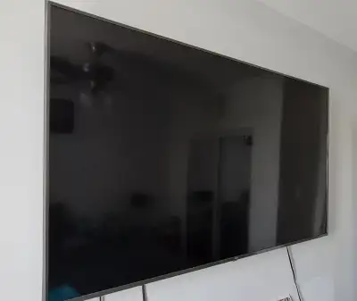 LG - 70" Class - LED - UJ6570 Series - Smart - 4K UHD TV, View more