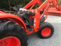 Kubota 4x4 tractor with loader 