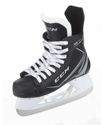 CCM RIB X Hockey Skate size 4. BRAND NEW